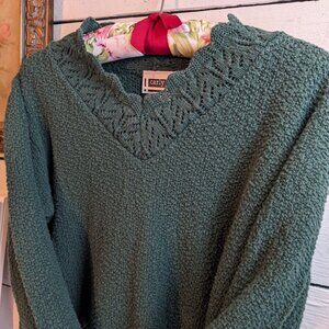 Carly Blake Hunter Green Knit V-Neck Sweater with Scalloped Neck